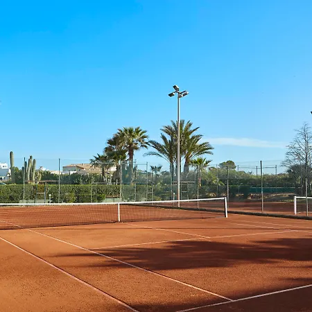 Universal Grand Leon & Szálloda Colonia de Sant Jordi