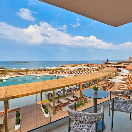 Universal Grand León&spa Hotel