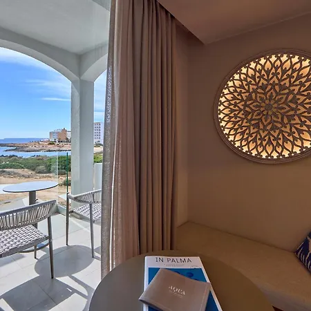 Universal Grand Leon & Colonia de Sant Jordi