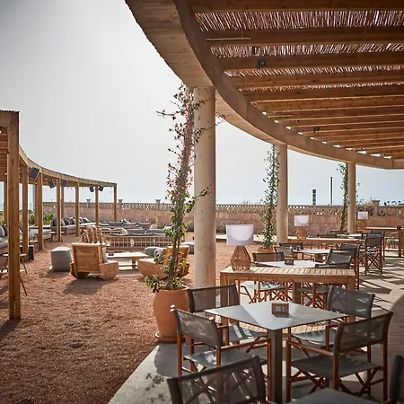 Universal Grand Leon & Otel 5*