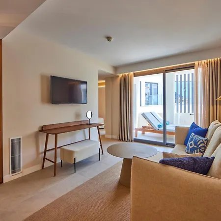 Otel Universal Grand Leon &