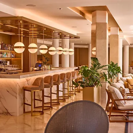 Universal Grand Leon & Otel Colonia de Sant Jordi